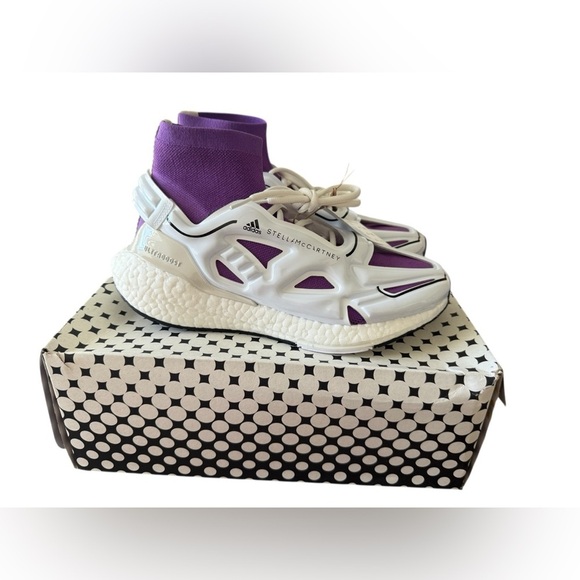 NIB Adidas by Stella McCartney Women’s Ultraboost 22 Running Shoes White/Purple - Picture 4 of 10